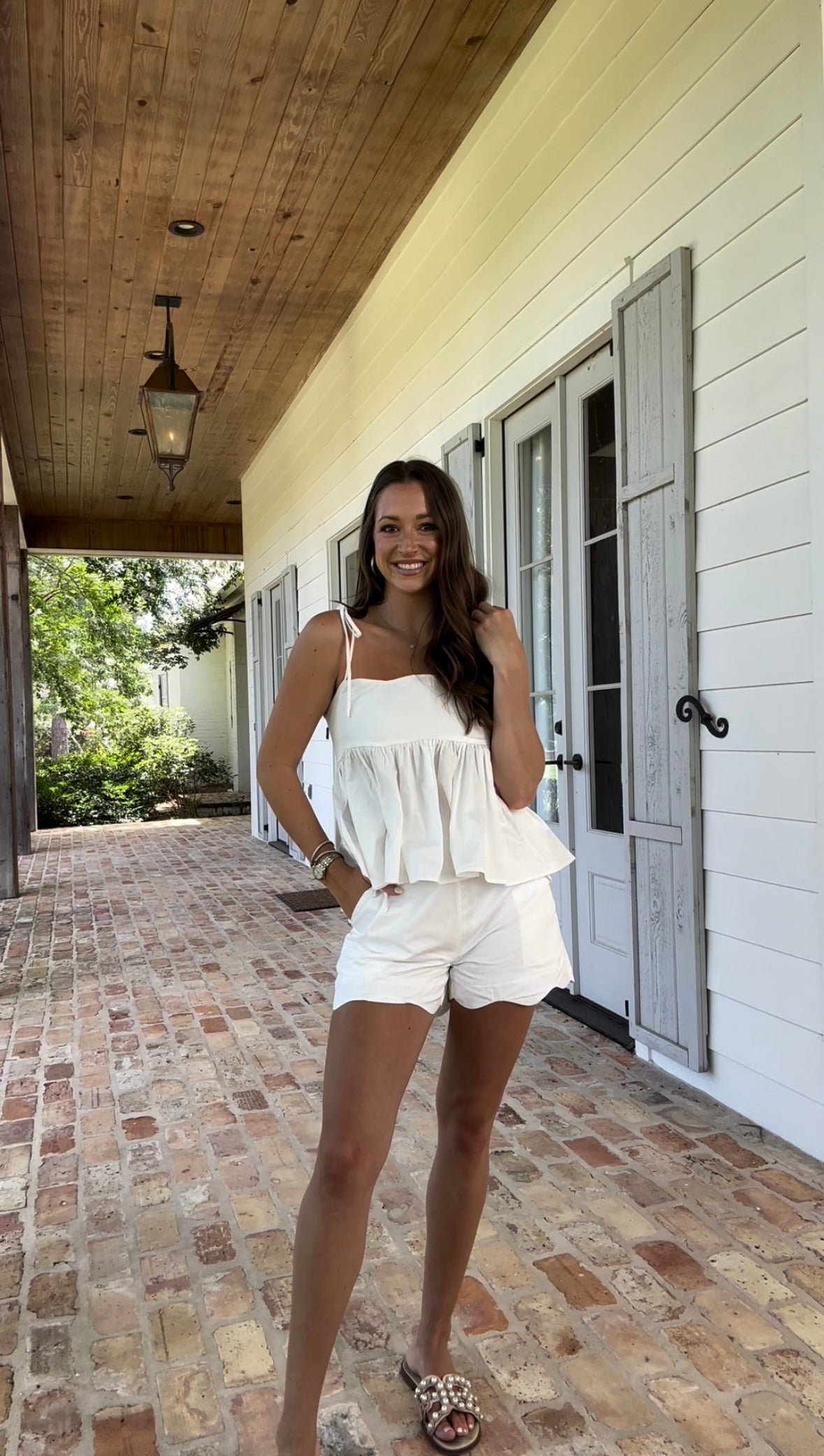 Scallop Edge Shorts - White