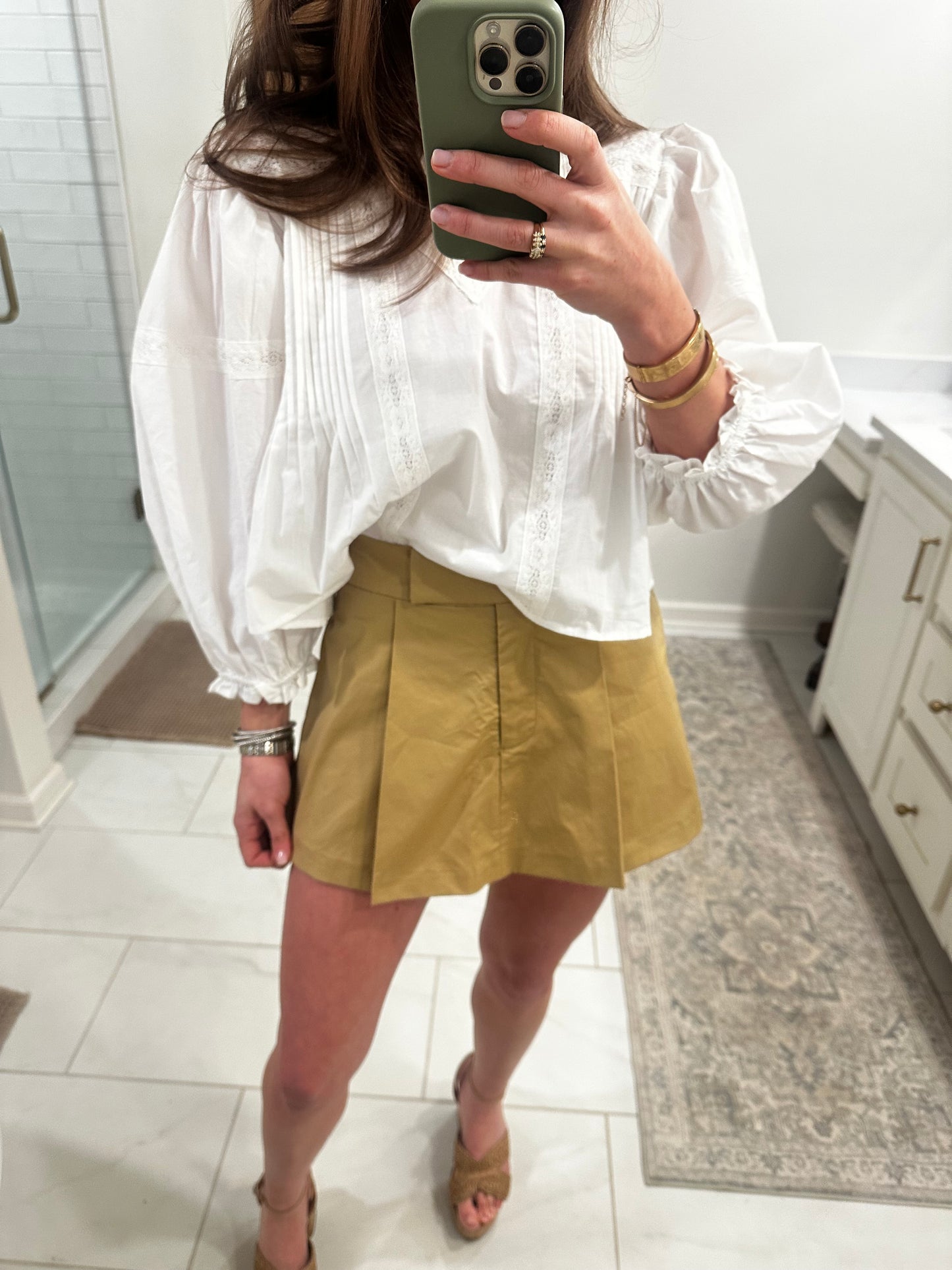 Front Pleated Mini Skort - Taupe