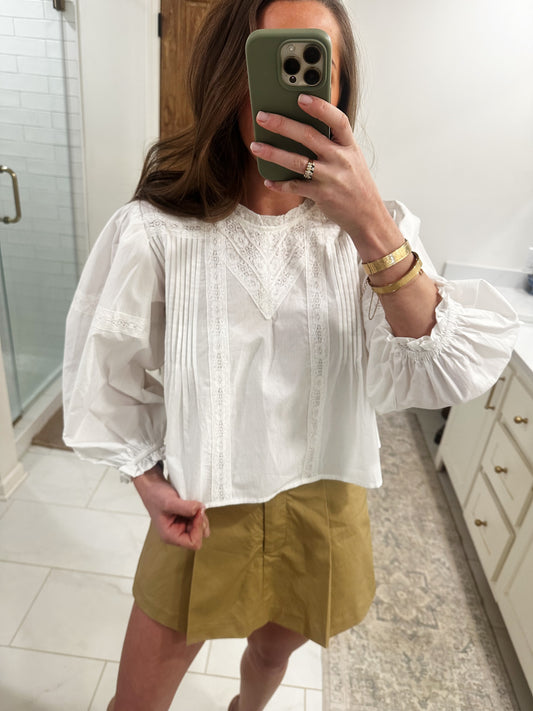 Lace Trim Balloon Sleeve Blouse
