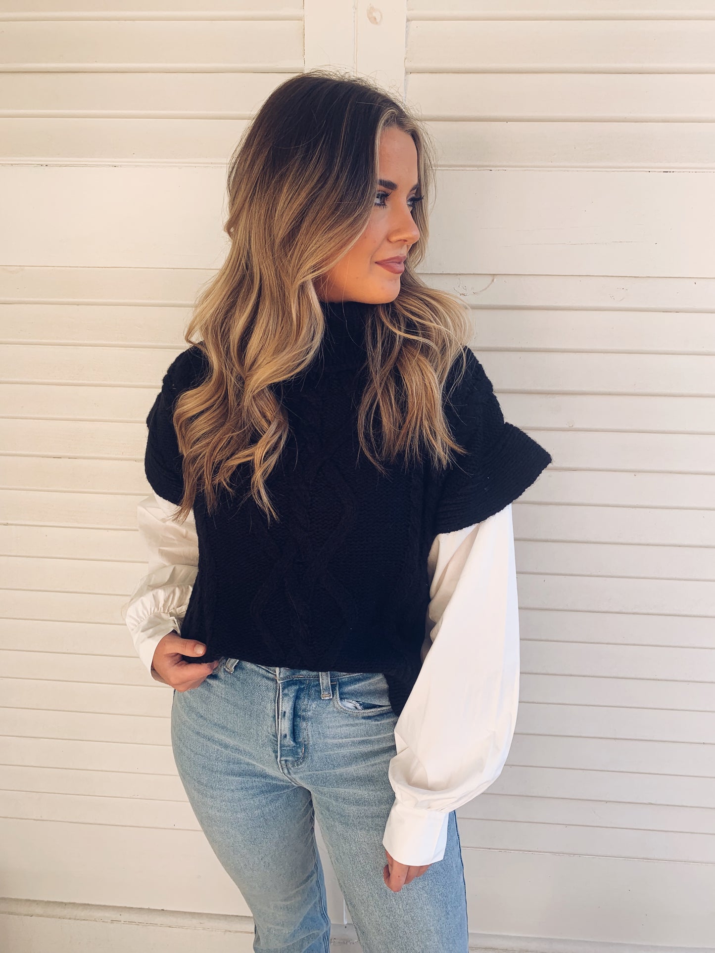 Bundle Up Turtleneck Sweater Top - Black